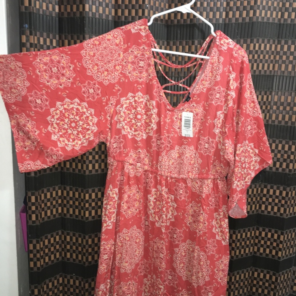 Brand new Orange Medallion dress,Torrid size 1